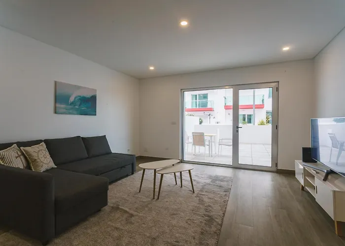 Best Houses 104 - Supertubos Beach Apartment
