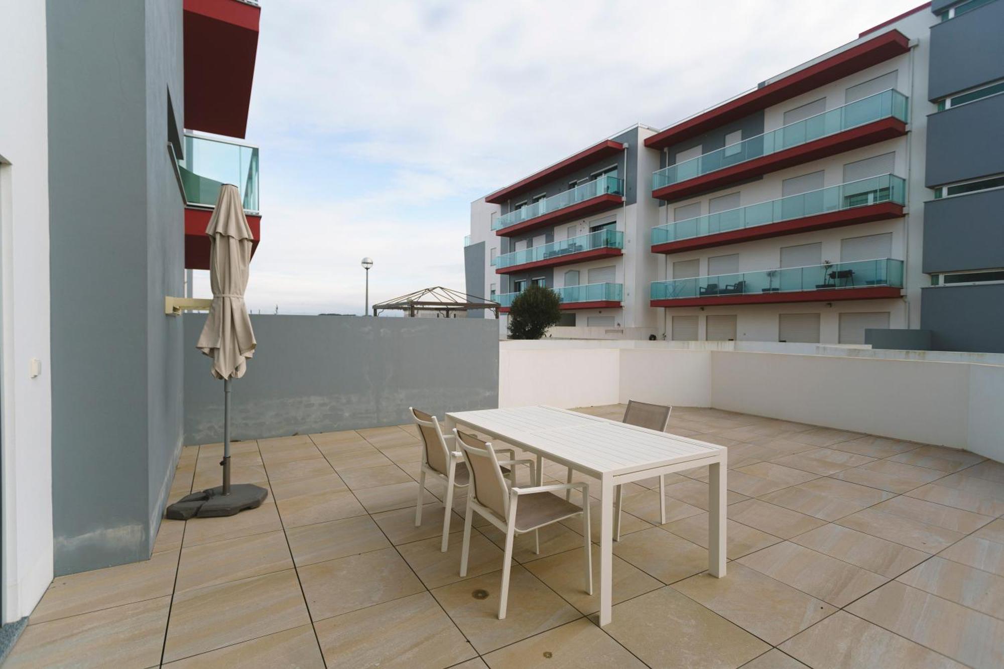 Appartement 104 - Supertubos